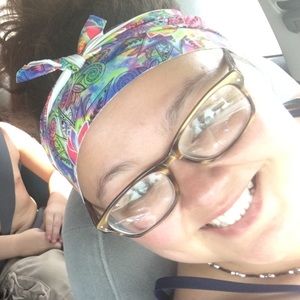 Meet your Posher, Kera